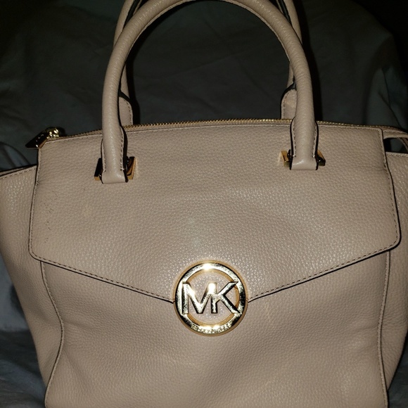 Michael Kors Hudson Top Zip Satchel